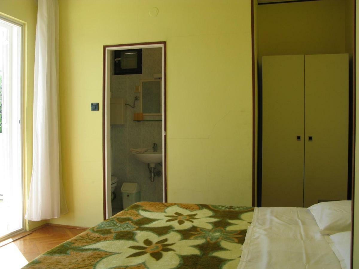 Apartments And Rooms Lanca Banjol Exterior photo